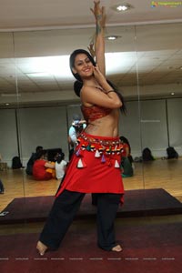 Meher Malik Belly Dance