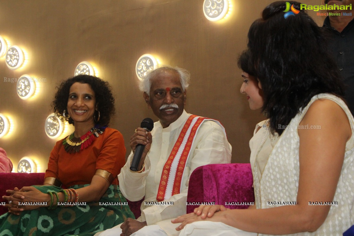 World Yoga Day with Yogini Nisha Pushpavanam and Ruchika Sharma