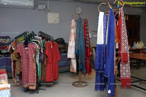 PavaniIKAT Art Mela