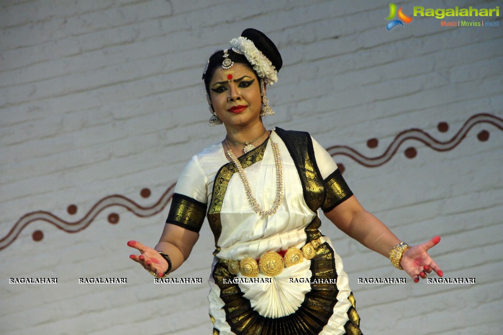 Rasollas - Krishnam Vande Jagad Gurum by Sri Sai Nataraja Academy of Kuchipudi Dance, Hyderabad