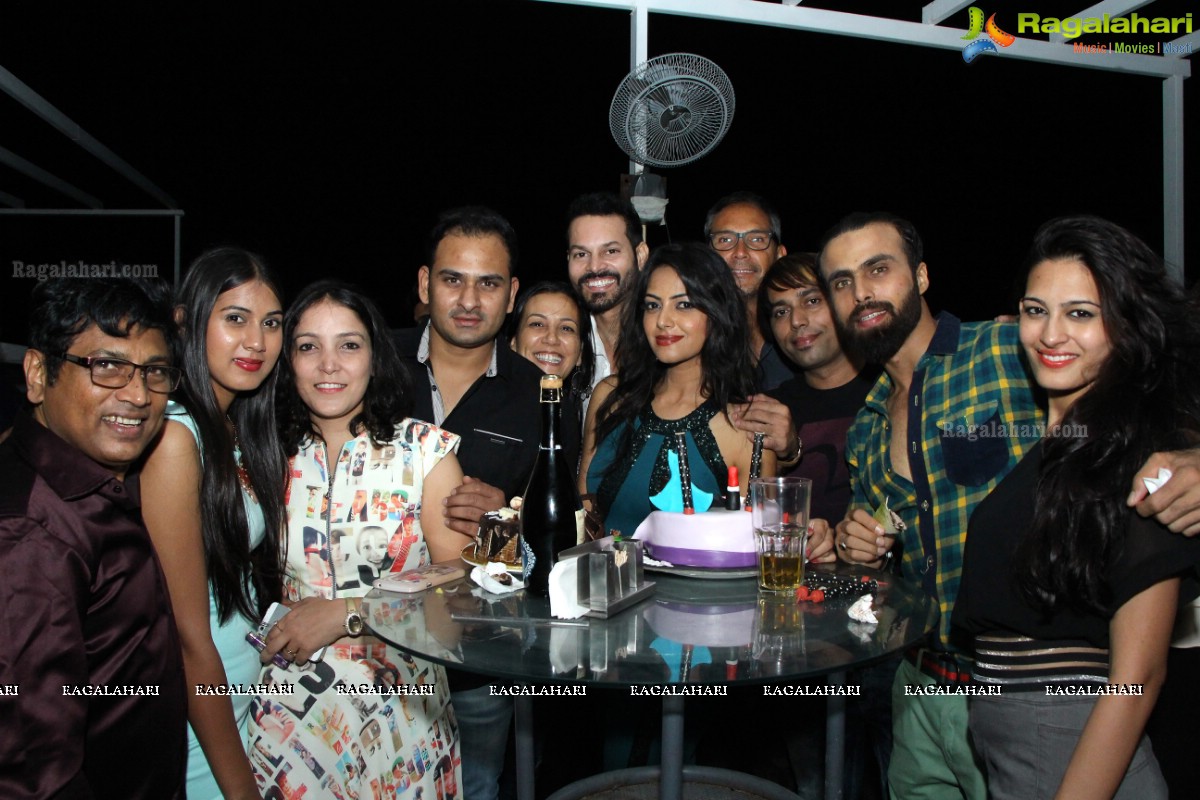 Richa Singh Birthday Bash