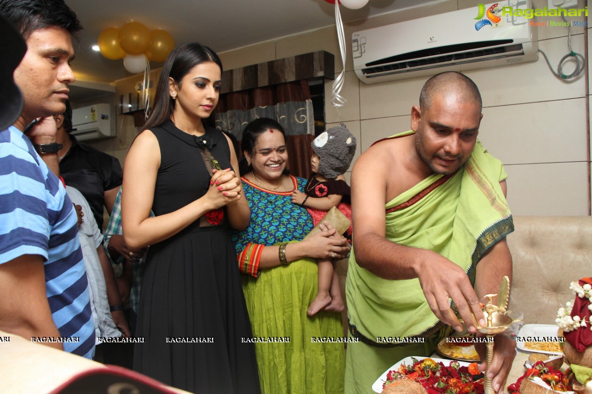 Rakul Preet Singh launches Sahara Cafe at Nizampet, Hyderabad