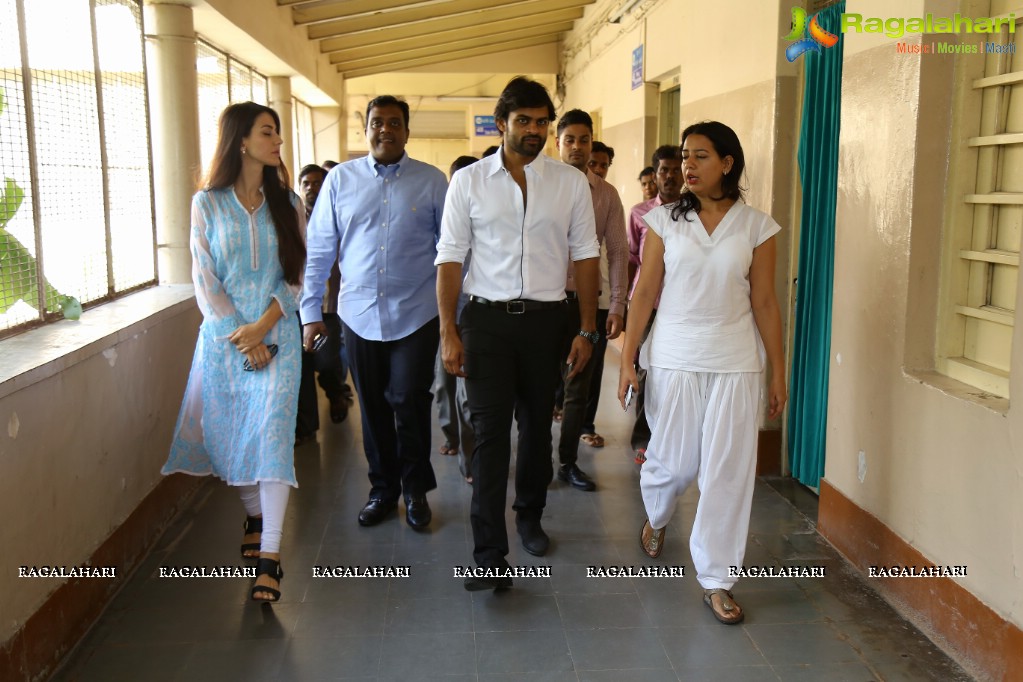 Sai Dharam Teja and Farah visits Cancer stricken Children at MNJ Hospital