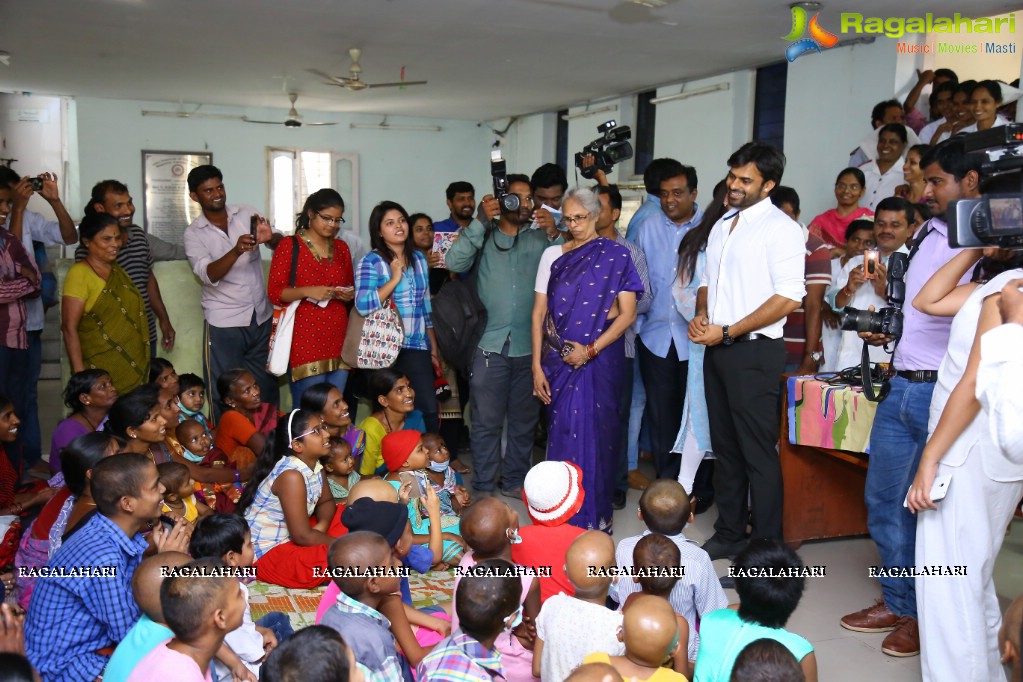 Sai Dharam Teja and Farah visits Cancer stricken Children at MNJ Hospital