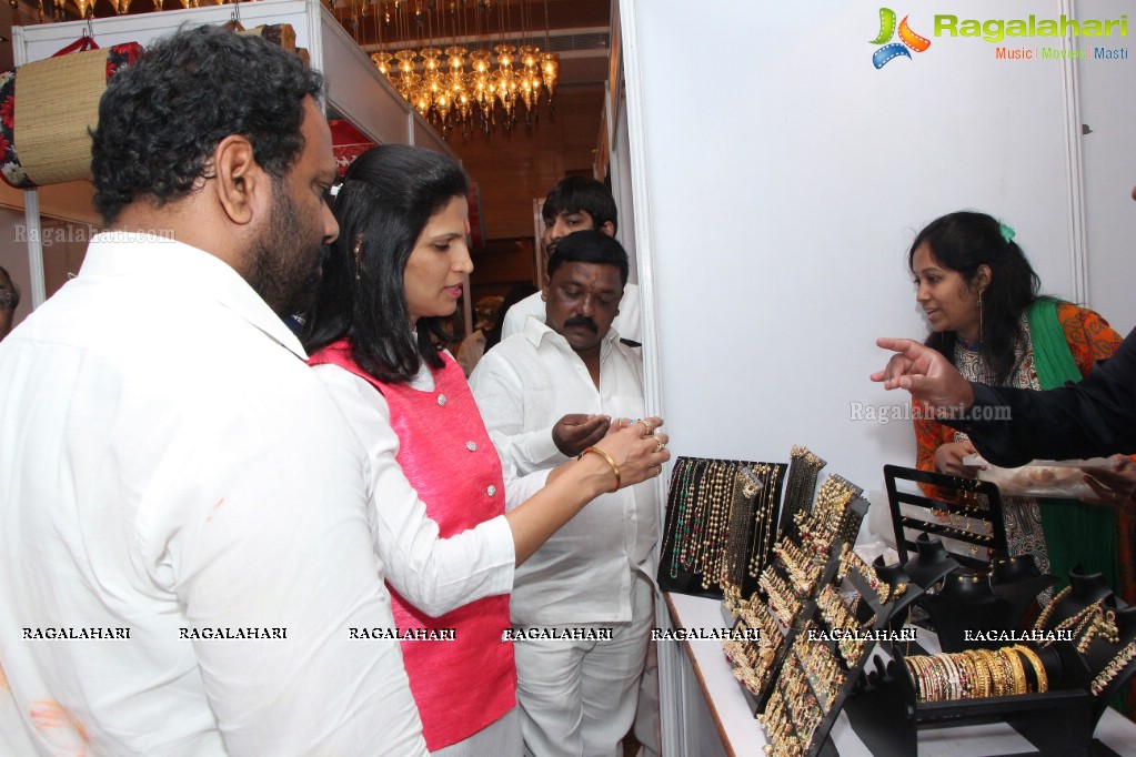 Deepika Sirwani presents Showcase Launch at Marigold Hotel (Day 1)