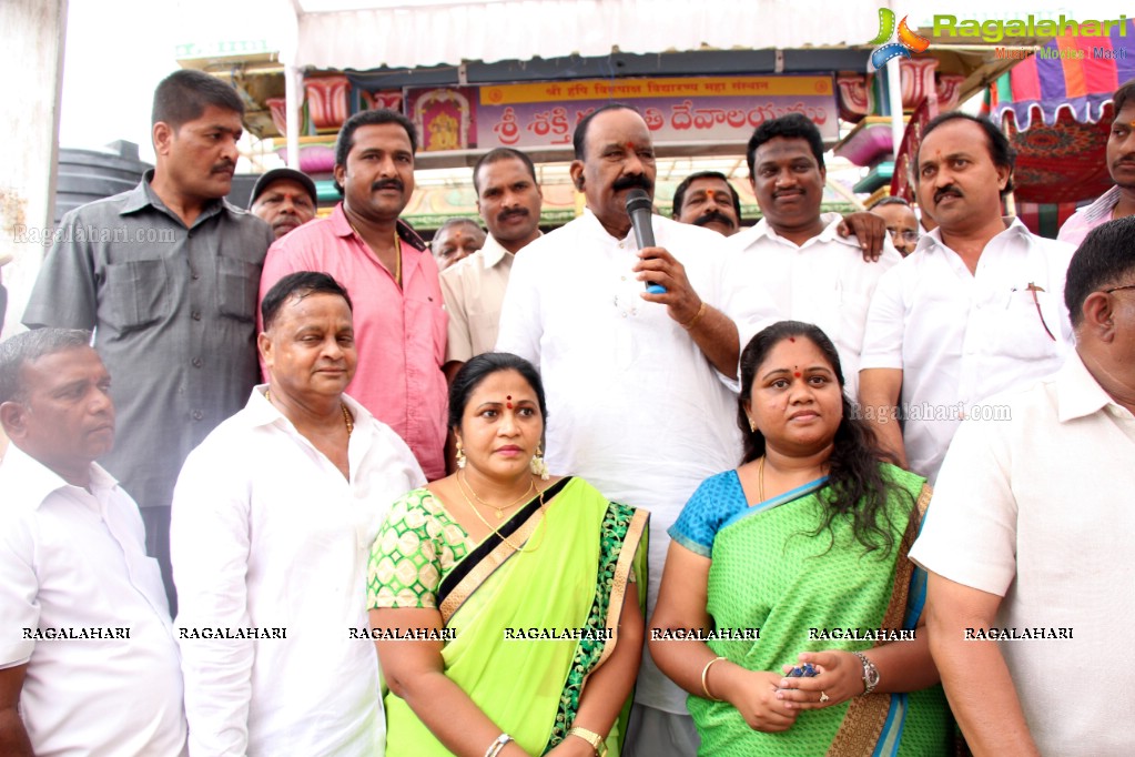 Book Distribution at Shri Shakthi Ganapathi Devalayam, Ramkote, Hyderabad