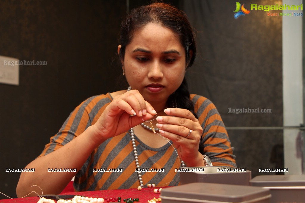 Stringing and Beading Workshop at CaratLane, Hyderabad