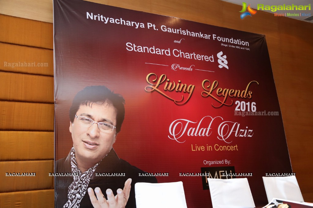 Curtain Raiser of Sham-E-Ghazal by Talat Aziz, Hyderabad