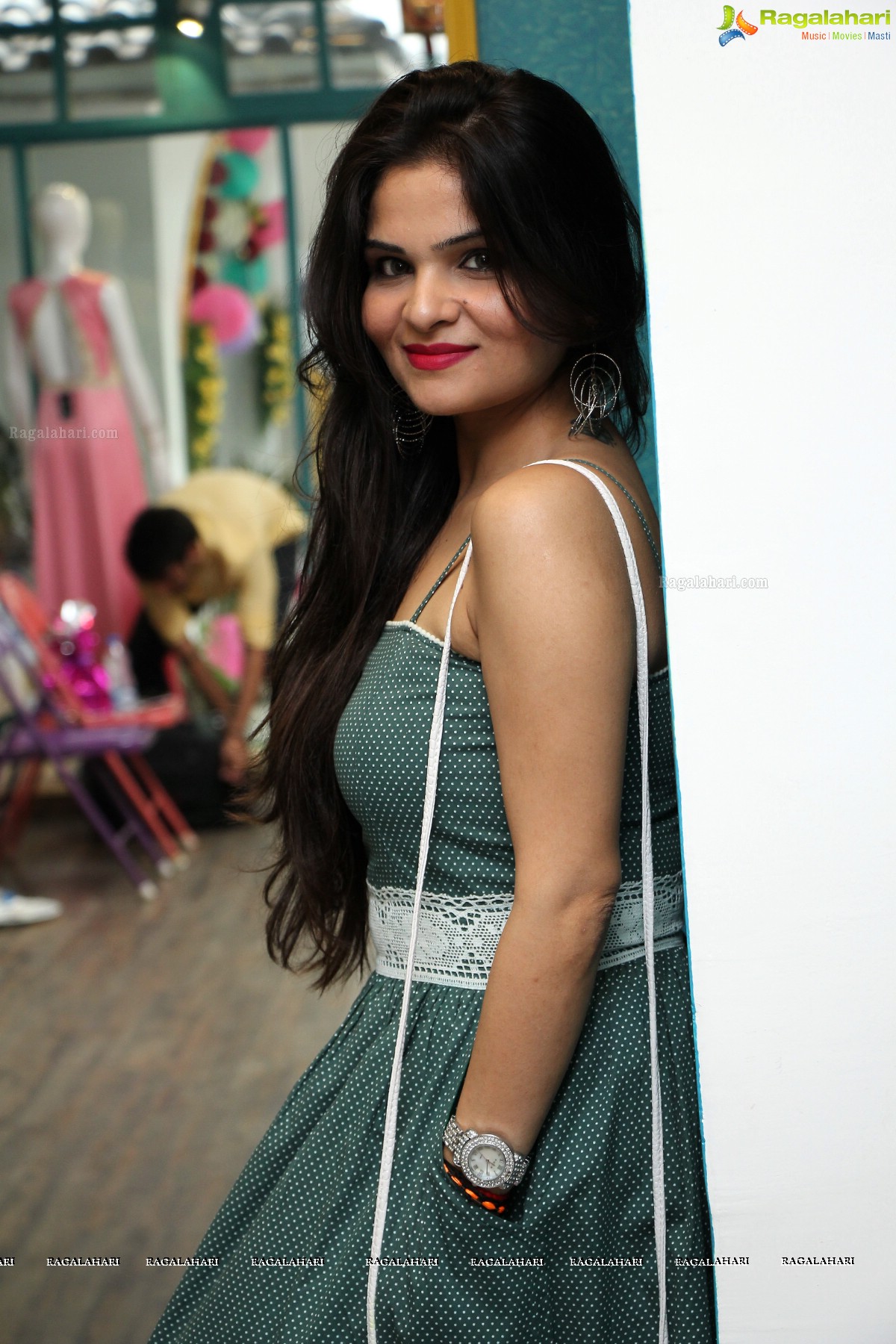 Geet Gupta and Anika Khara launches Treasure Trunk Flea Market at Kavanah, Hyderabad