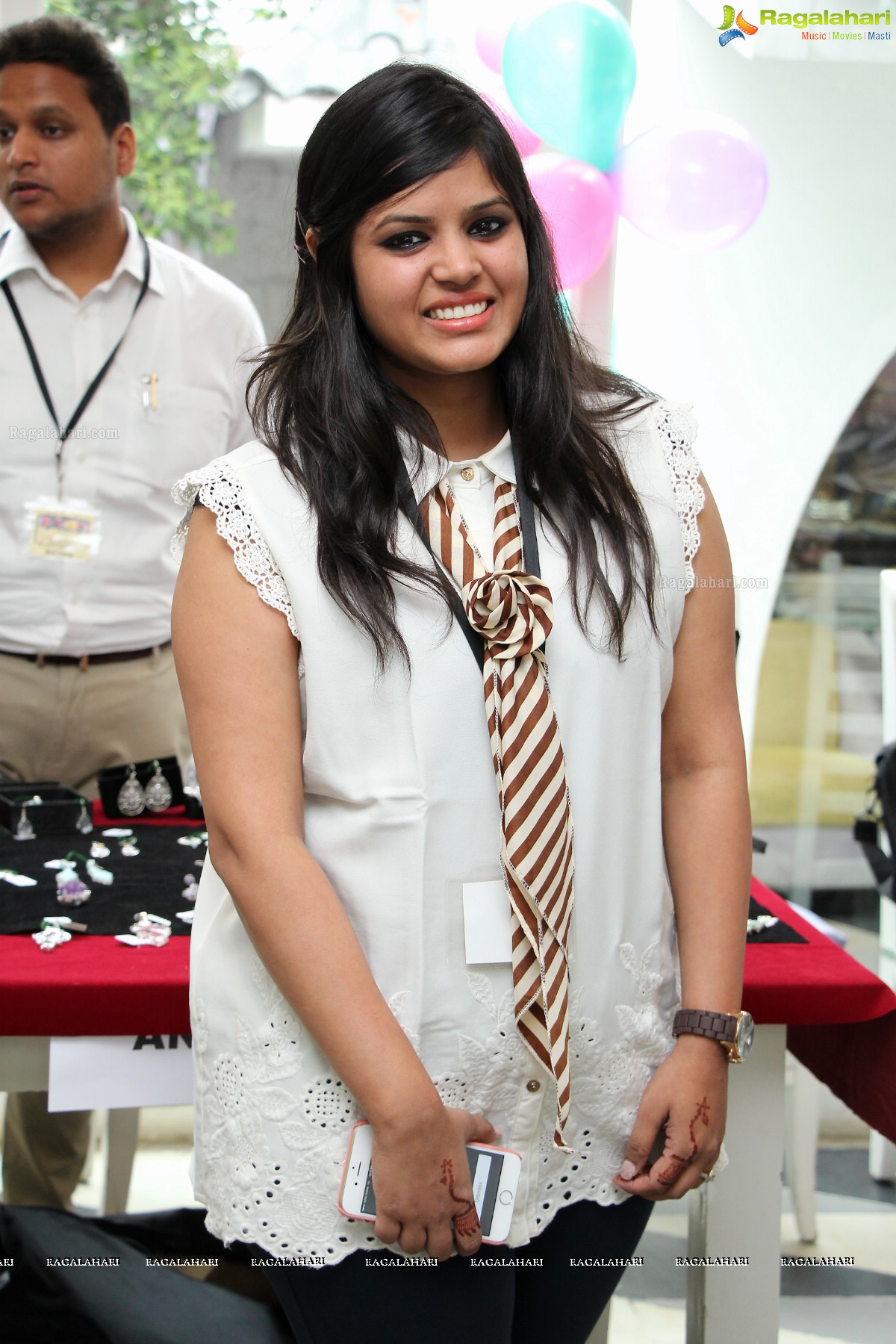 Geet Gupta and Anika Khara launches Treasure Trunk Flea Market at Kavanah, Hyderabad