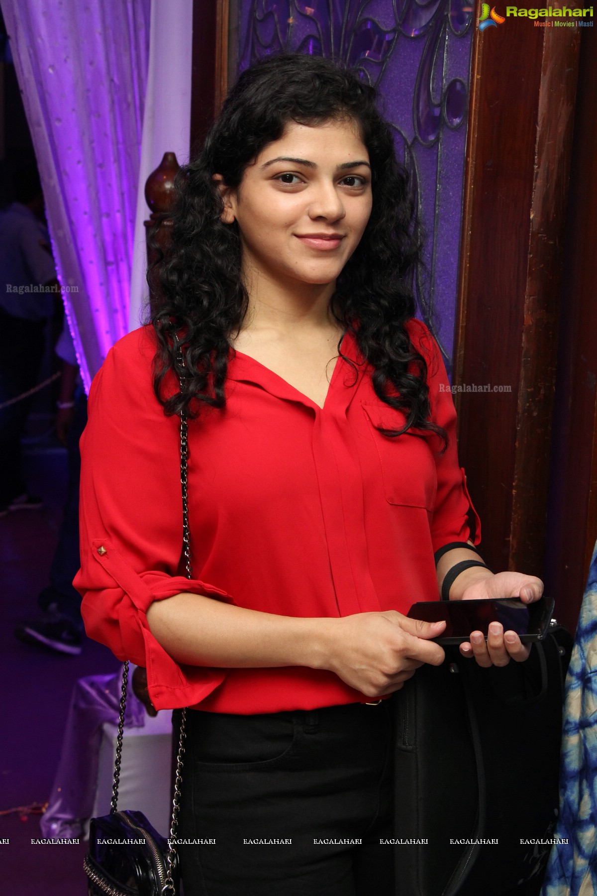 Mannara Chopra inaugurates Trendz Exhibition and Sale at Taj Krishna, Hyderabad