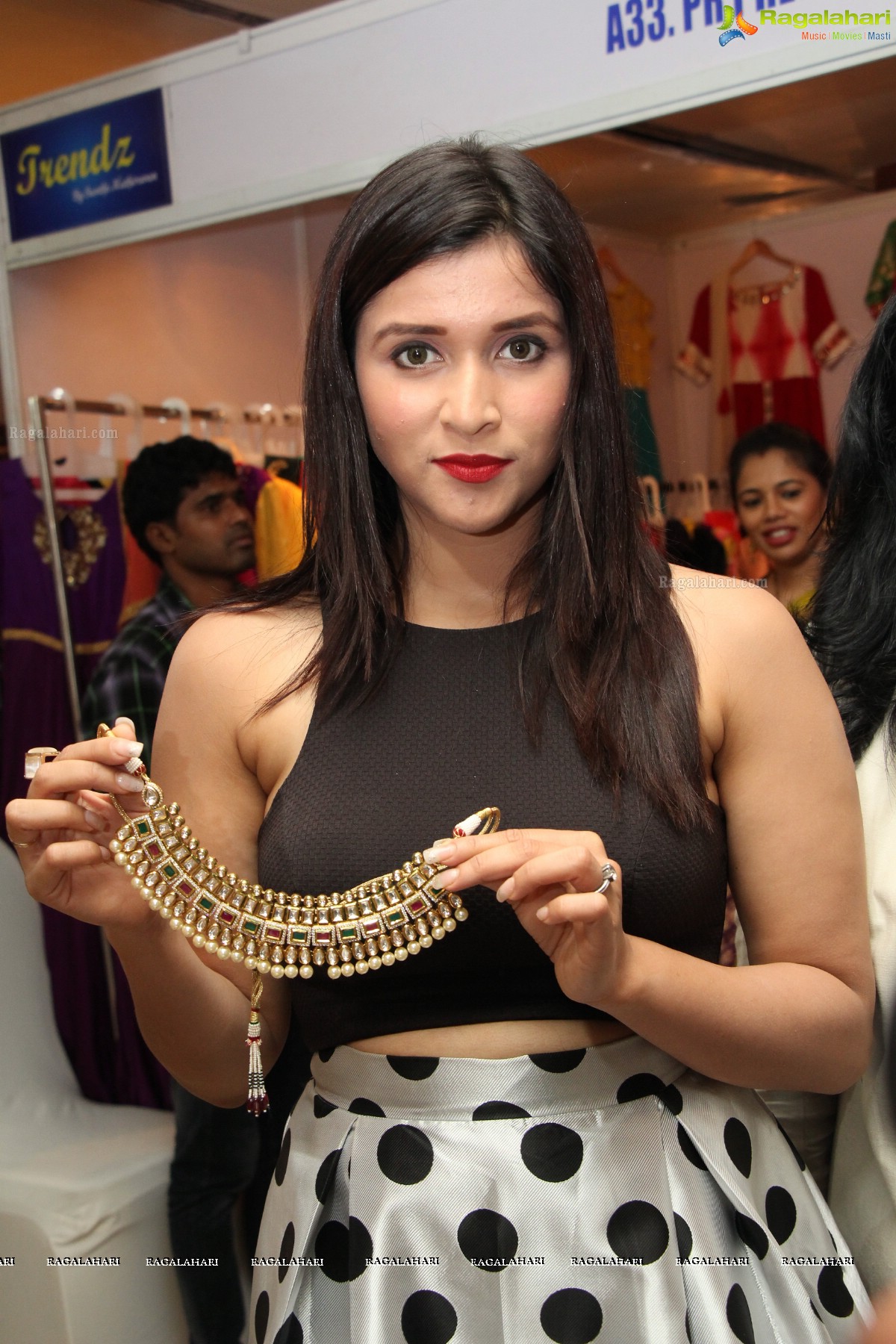 Mannara Chopra inaugurates Trendz Exhibition and Sale at Taj Krishna, Hyderabad