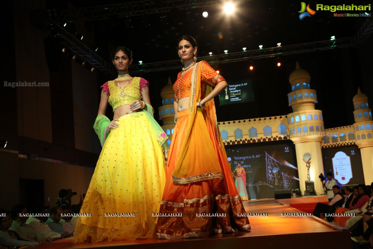 Telangana & Andhra Pradesh Retail Jewellers Awards by UBM India at Novotel, Hyderabad