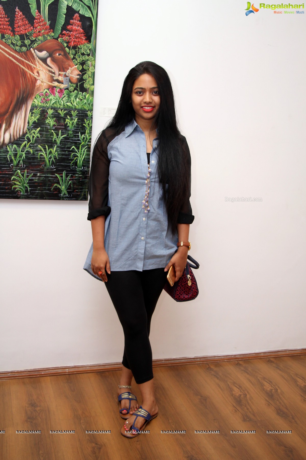 Visa Vis at Kalakriti Art Gallery - Curated by Geetika Arora