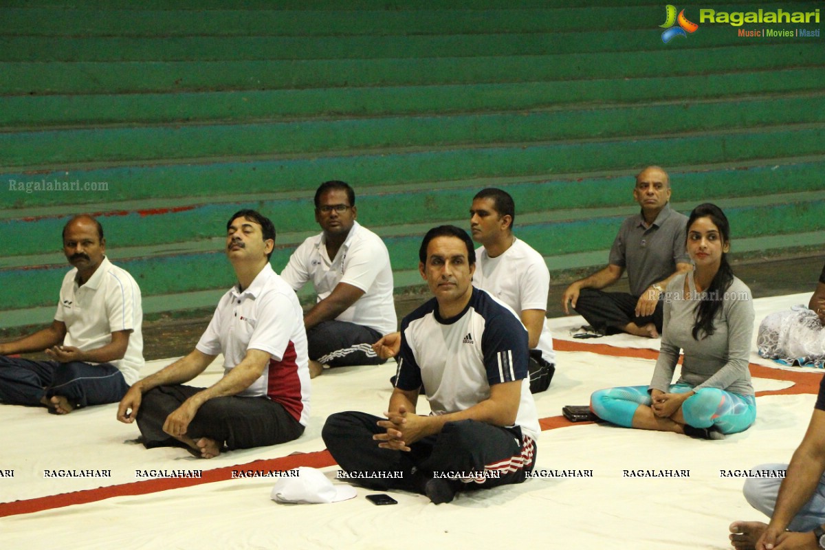 World Yoga Day 2016 Celebrations with Mansi Gulati, Hyderabad