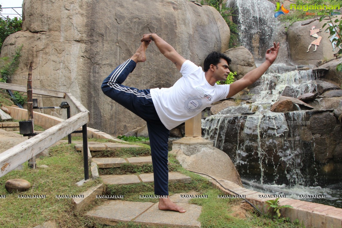 Hyderabad Yoga Carnival at Marakesh, Jubilee Hills, Hyderabad