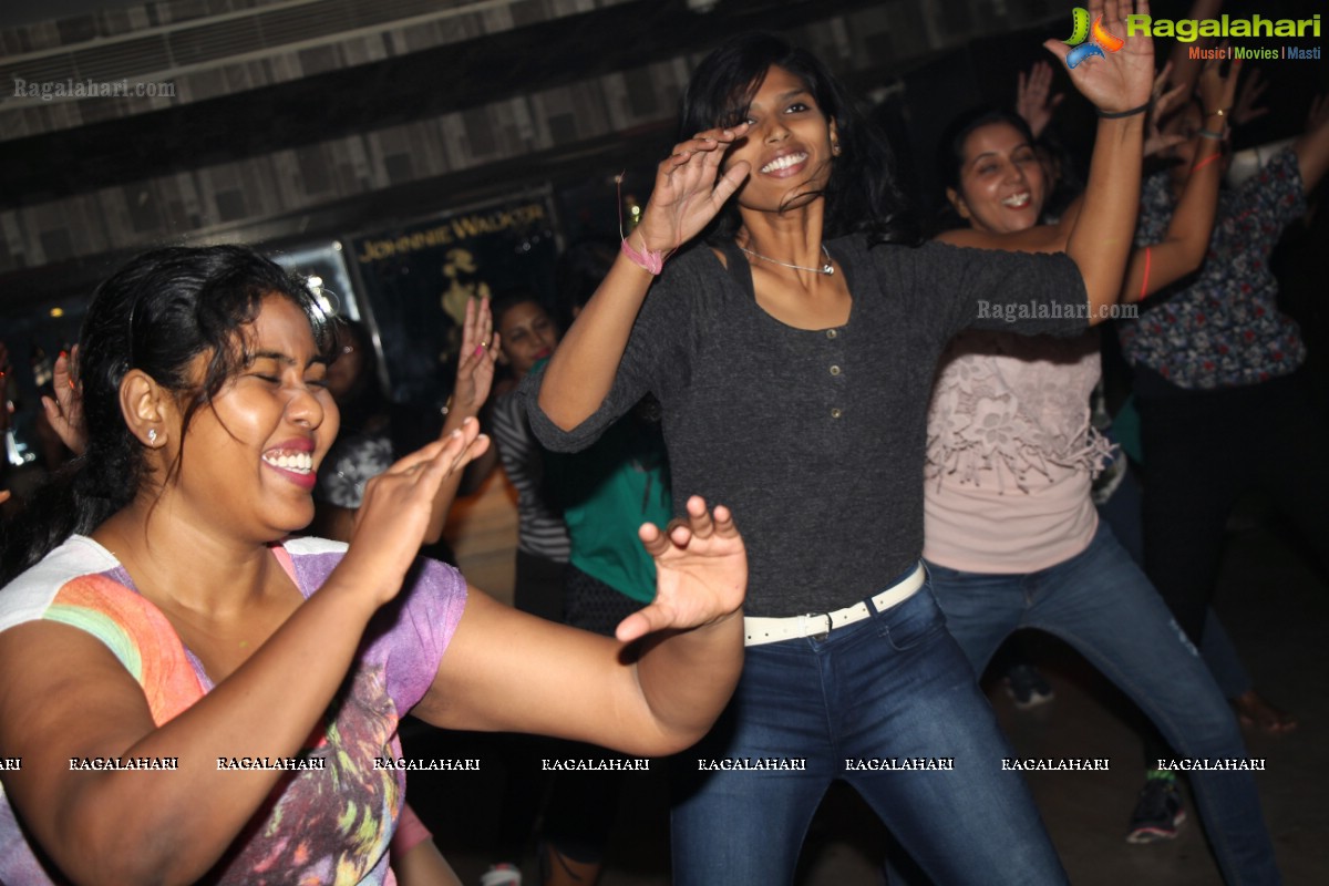 Zumba Fitness Dance Party with Bobby Zin, Meenakshi and Shefali