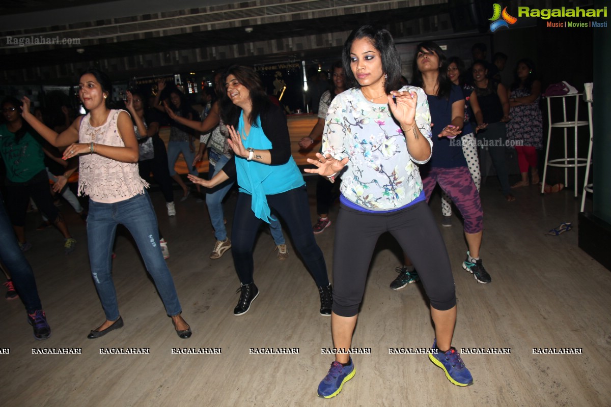 Zumba Fitness Dance Party with Bobby Zin, Meenakshi and Shefali