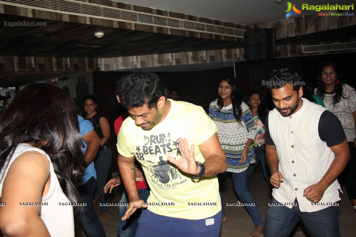 Zumba Fitness Dance Party with Bobby Zin, Meenakshi and Shefali