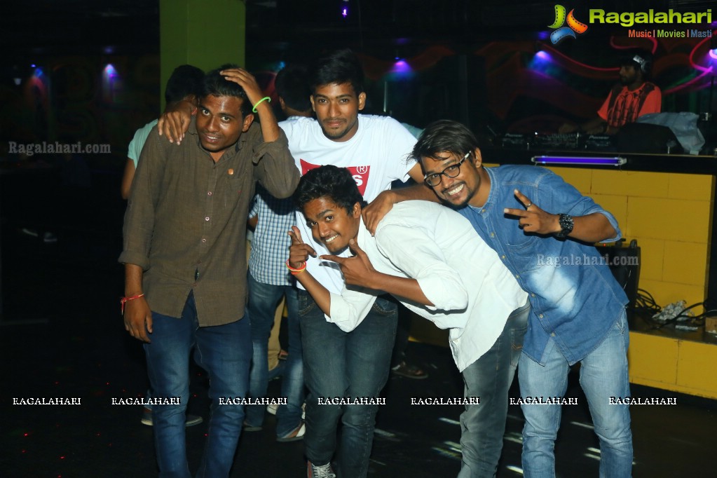 Neon Fog Party at Riot, Hyderabad