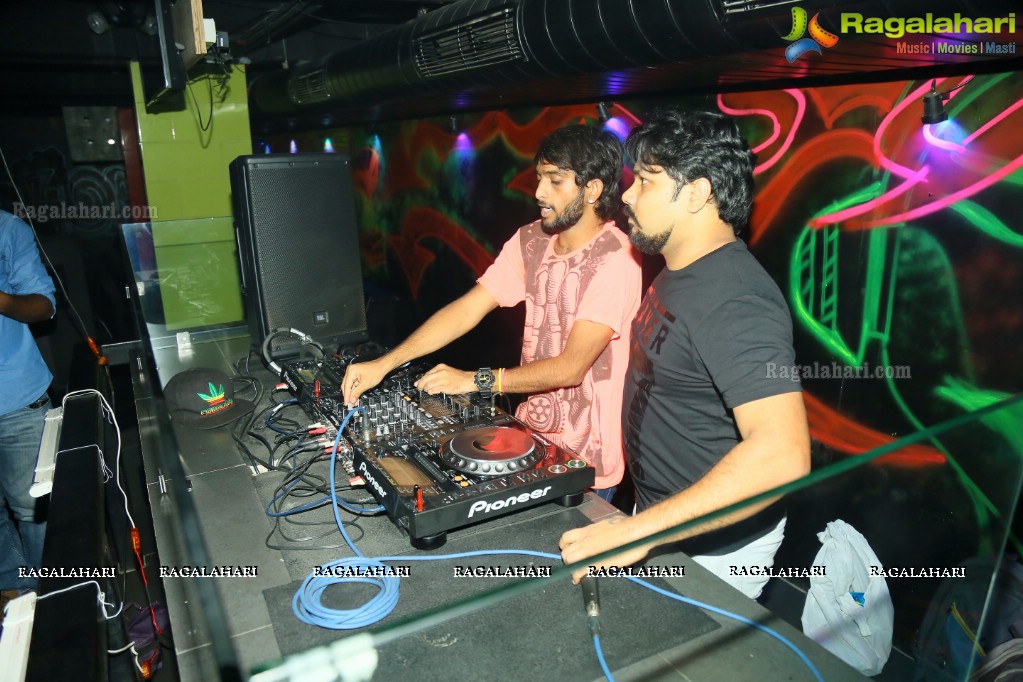 Neon Fog Party at Riot, Hyderabad