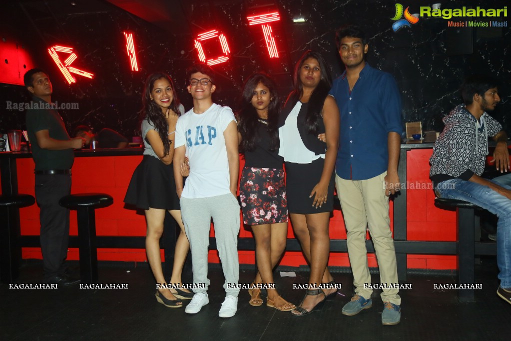 Neon Fog Party at Riot, Hyderabad