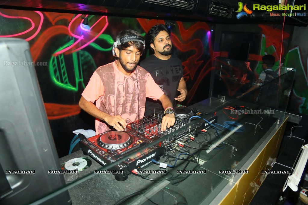 Neon Fog Party at Riot, Hyderabad