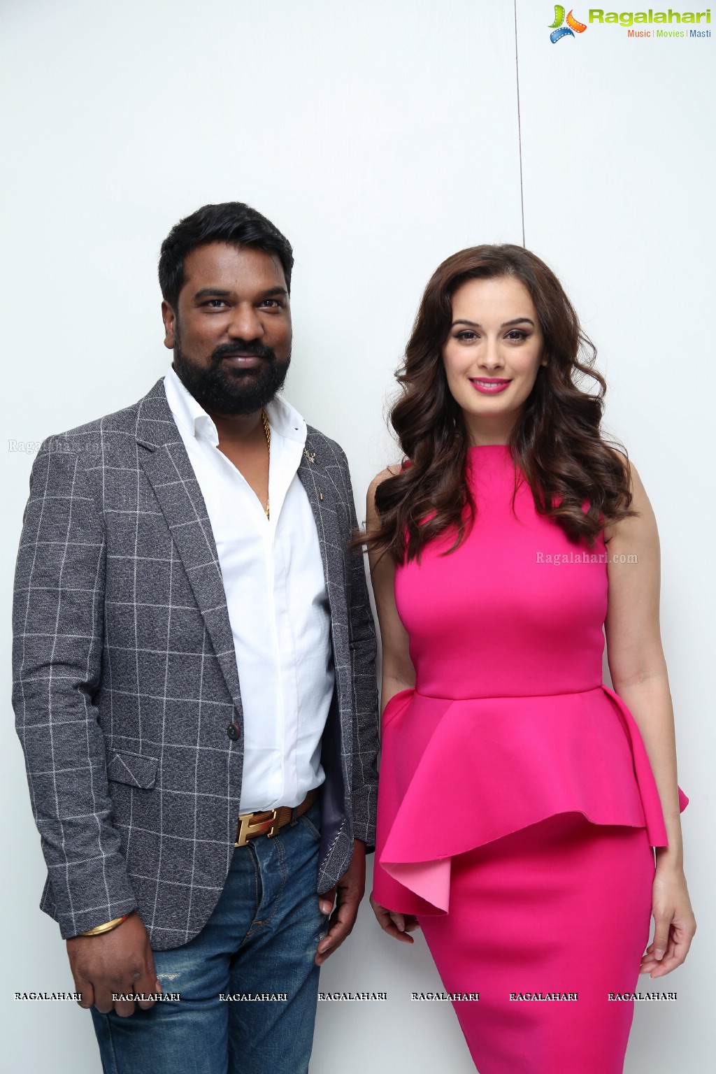 Evelyn Sharma launches ABC Clinic at Kukatpally, Hyderabad