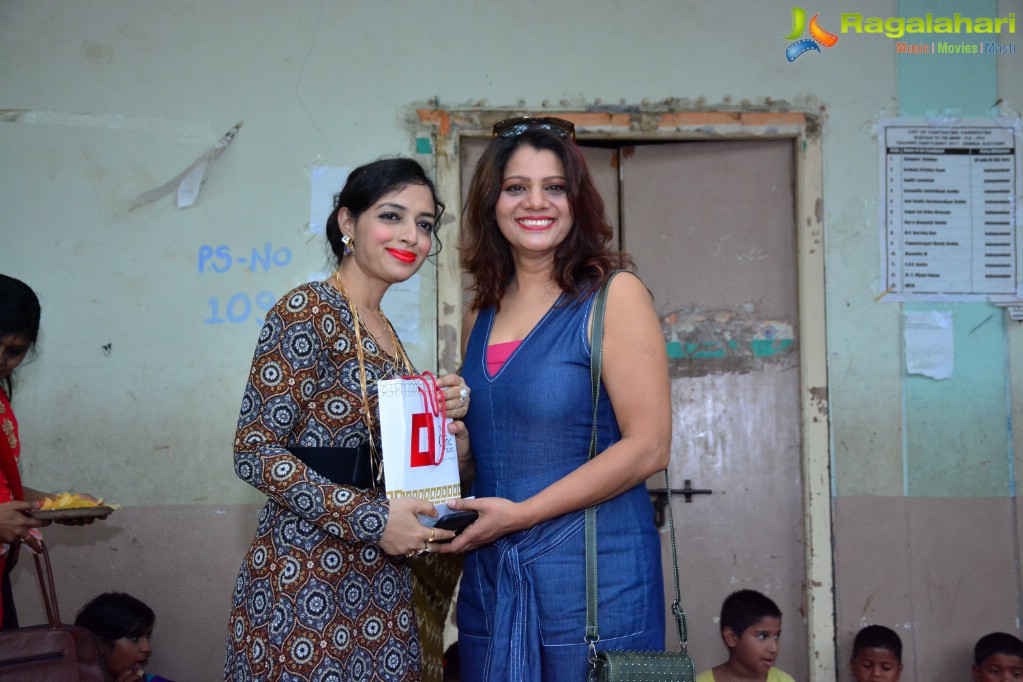 Alka Minda's Birthday with Orphanage Girls at Rainbow Home Govt. School for Girls, Musheerabad, Hyderabad