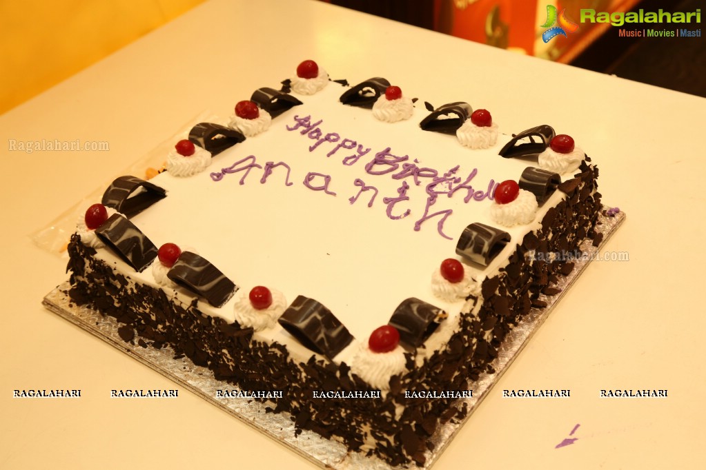 Anant Nahata Birthday at INOX GVK