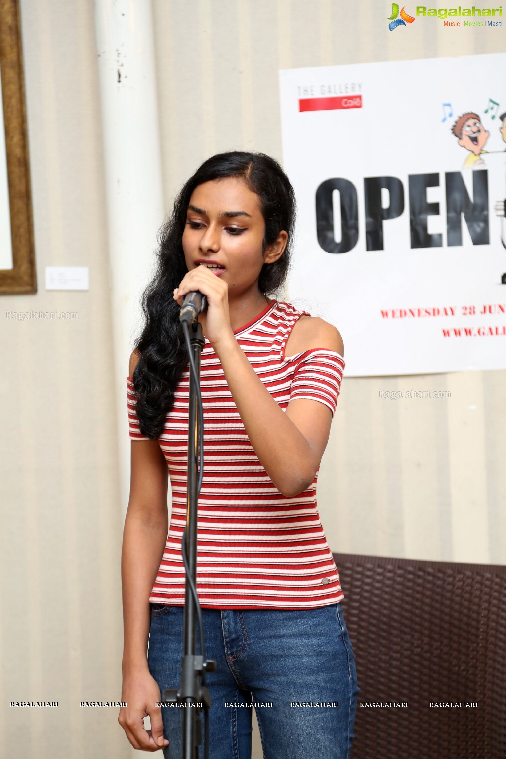 Open Mic Bollywood at The Gallery Cafe