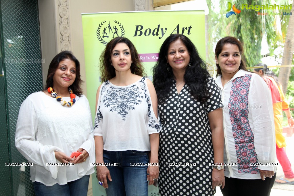 Grooming Programme by L'amour and Khwaaish Exhibition at Taj Banjara, Hyderabad