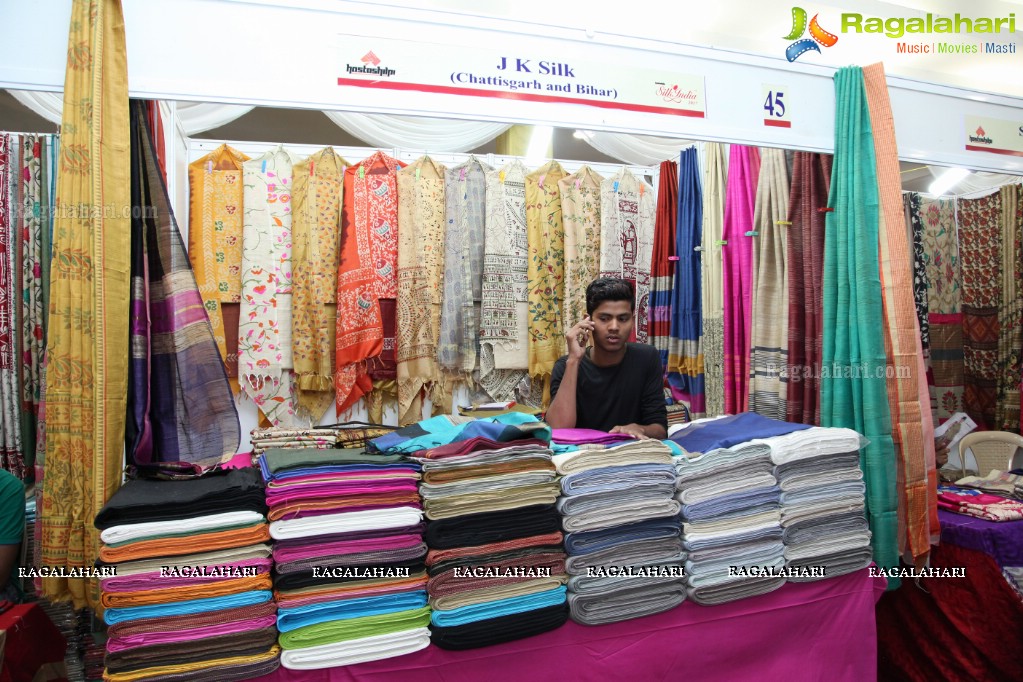 Komali launches Silk India Expo at Sri Raja Rajeshwari Gardens, Secunderabad