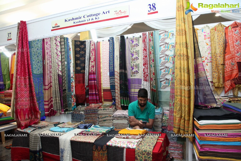 Komali launches Silk India Expo at Sri Raja Rajeshwari Gardens, Secunderabad