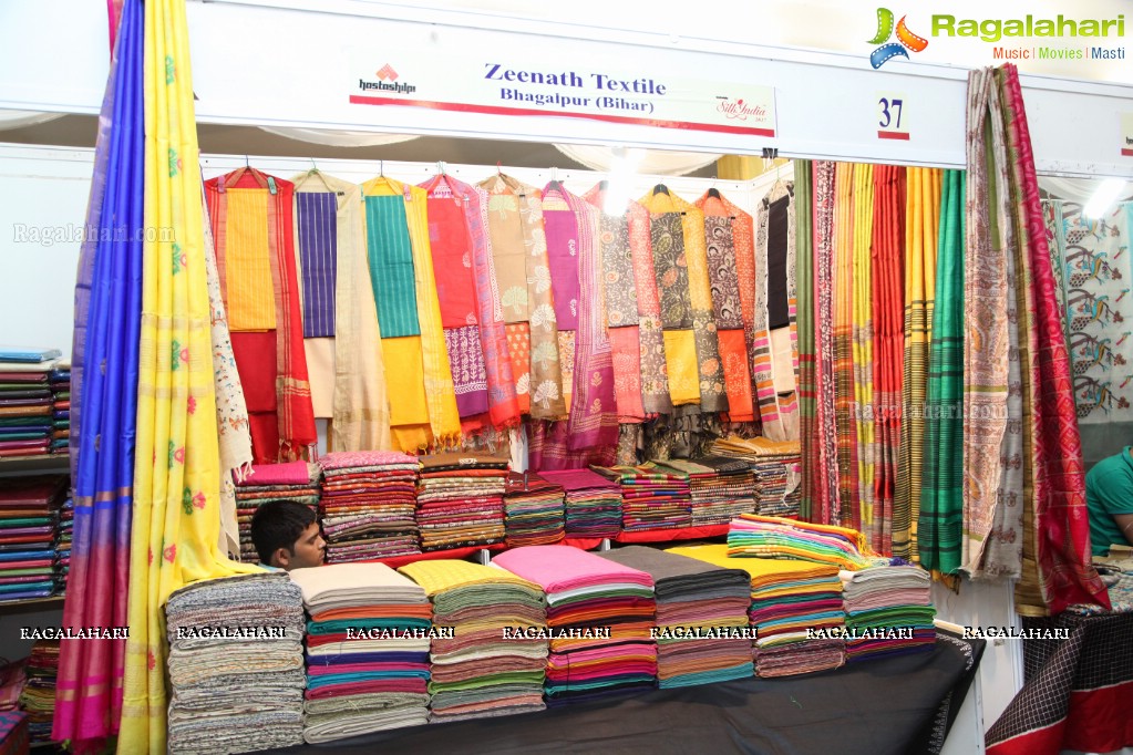 Komali launches Silk India Expo at Sri Raja Rajeshwari Gardens, Secunderabad