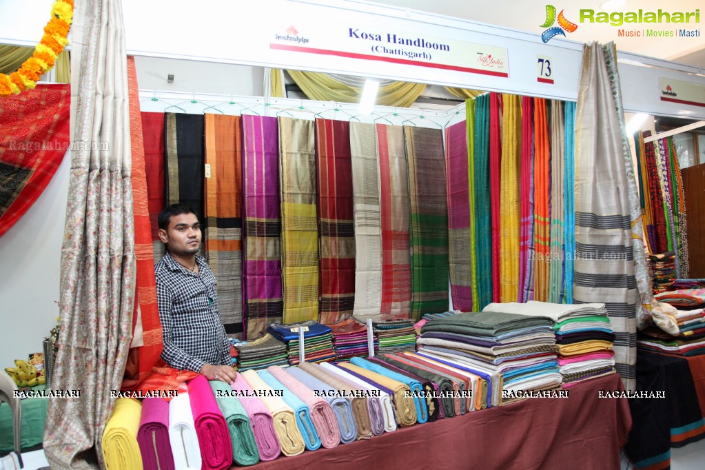 Komali launches Silk India Expo at Sri Raja Rajeshwari Gardens, Secunderabad