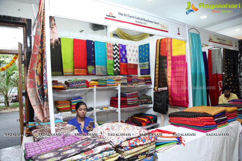 Komali launches Silk India Expo at Sri Raja Rajeshwari Gardens, Secunderabad