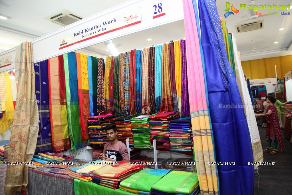 Komali launches Silk India Expo at Sri Raja Rajeshwari Gardens, Secunderabad