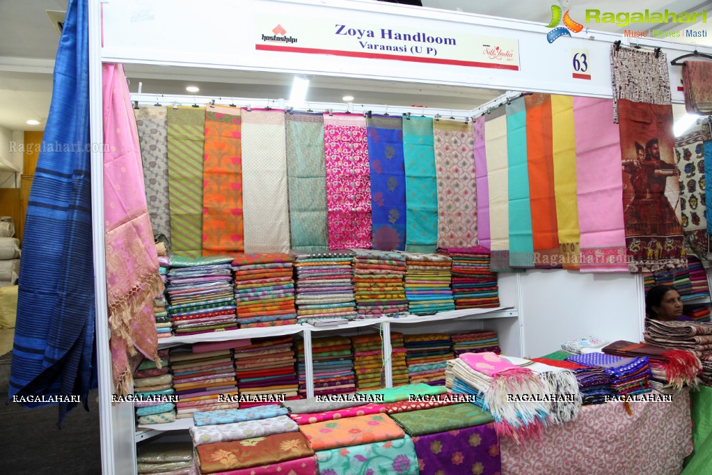 Komali launches Silk India Expo at Sri Raja Rajeshwari Gardens, Secunderabad