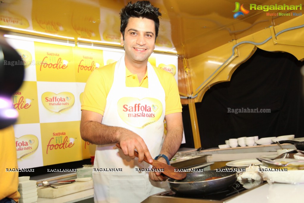 Saffola Masala Oats launches an Iftaari Food Truck, Hyderabad