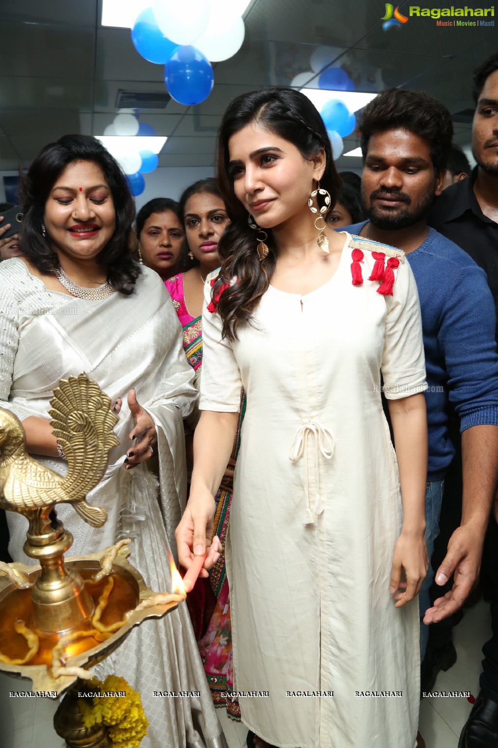 Samantha launches V Care Super Speciality Clinic at Banjara Hills, Hyderabad