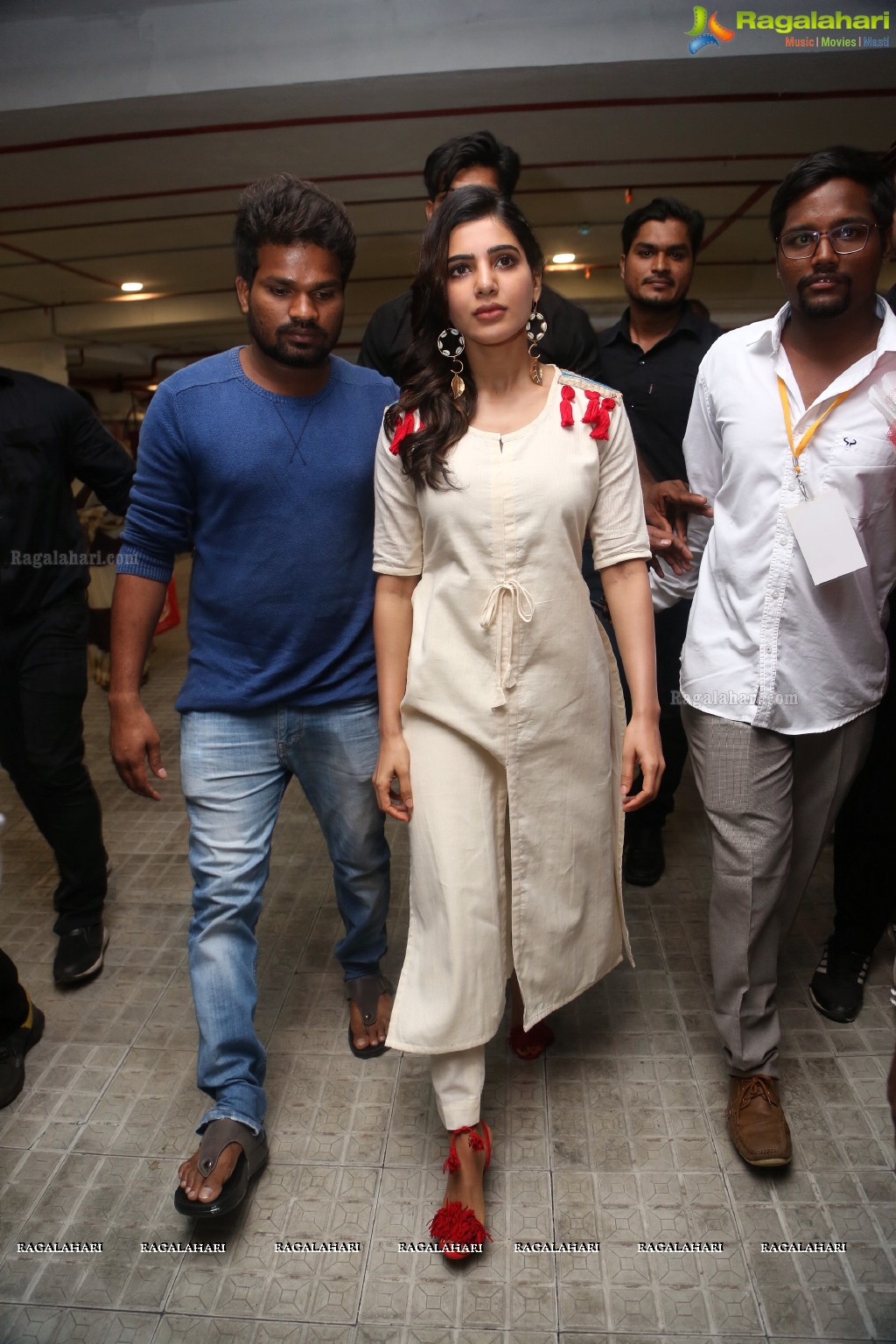 Samantha launches V Care Super Speciality Clinic at Banjara Hills, Hyderabad