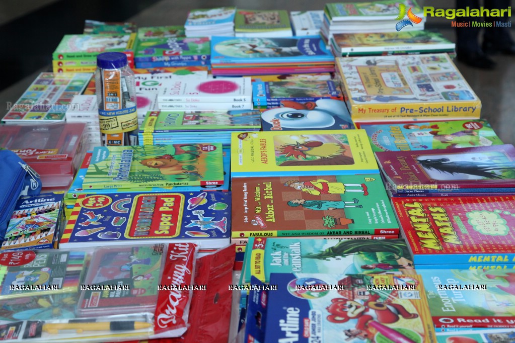 Second Edition of 'The Book Donation Drive' with Jenny Honey by Teach for India at Raheja Mindspace, Hyderabad