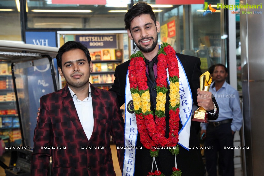 Starlife Mr. India 2K17 Winners at Shamshabad Airport