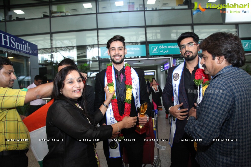 Starlife Mr. India 2K17 Winners at Shamshabad Airport