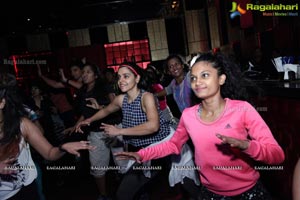 Vijaya Tupurani Zumba