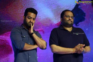 Naa Nuvve Pre-Release Event Photos