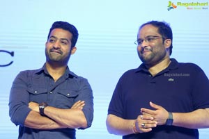 Naa Nuvve Pre-Release Event Photos