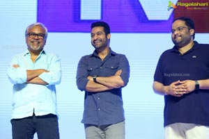 Naa Nuvve Pre-Release Event Photos