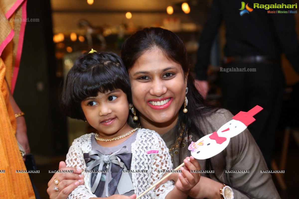 Swetha & Pradeep Celebrate Aadhya's 3rd Birthday at The Kids Center 